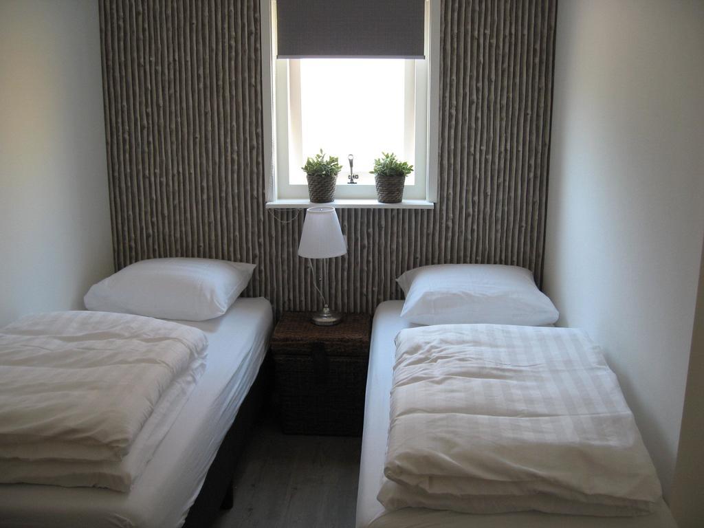 B&B Oostzomerland Mijnsheerenland エクステリア 写真